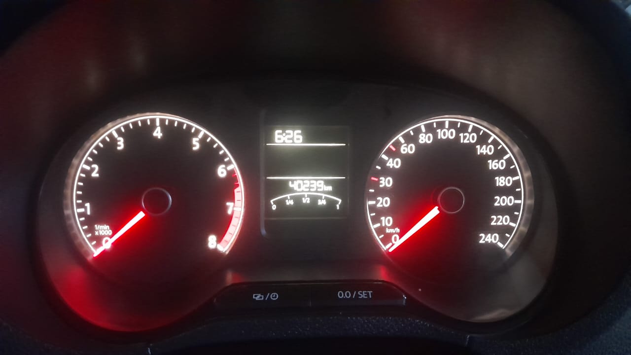 Volkswagen Ameo(2016-2019) Highline 1.2l Plus (p)